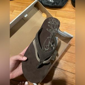 Oakley W10 flip flops
